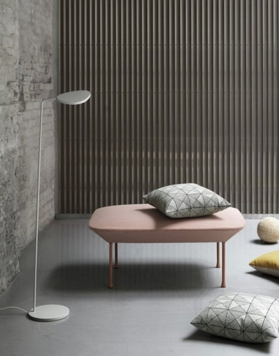 Muuto Leaf gulvlampe-Gulvlamper-MUUTO-Grå-MUO__13430-Lightup.no