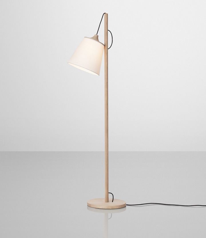 Muuto Pull gulvlampe-Gulvlamper-MUUTO-Grå-MUO__12045-Lightup.no