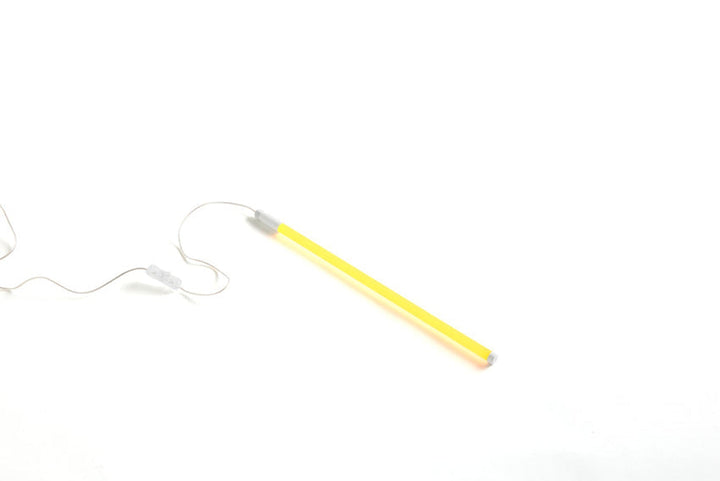 Neon Tube LED Slim 50cm - gul-Gulvlamper-HAY-Gul-HAY__AB450-A997-AB98-Lightup.no