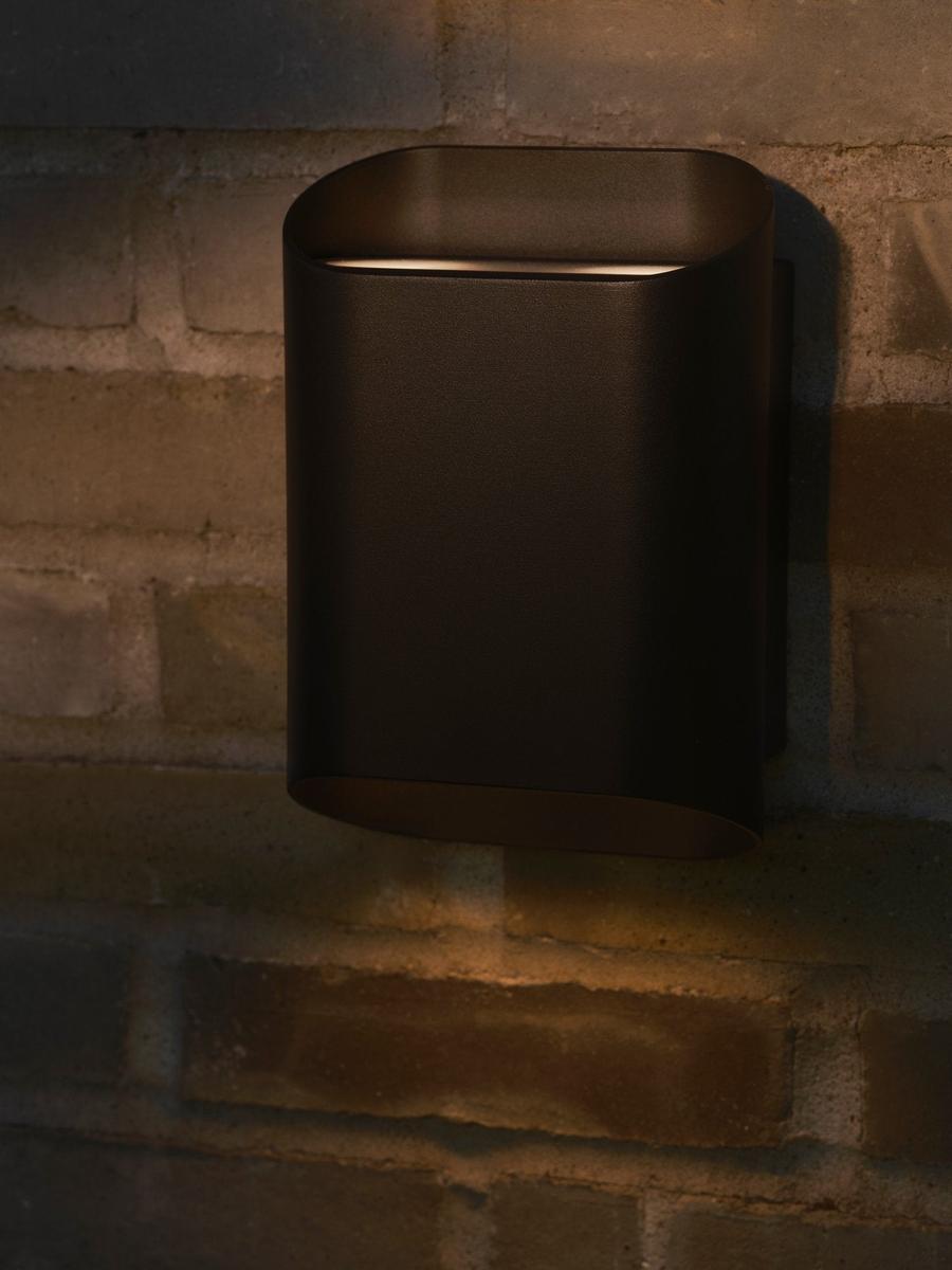 Nico 22 Round Maxi vegglampe utendørs opp/ned IP54 GU10-Utebelysning vegg opp og ned-Nordlux-Svart-2618191003-Lightup.no