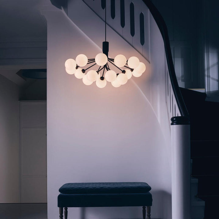 Nuura Apiales 18 - Satin svart / Opal - Nua__2051008 - Lightup.no
