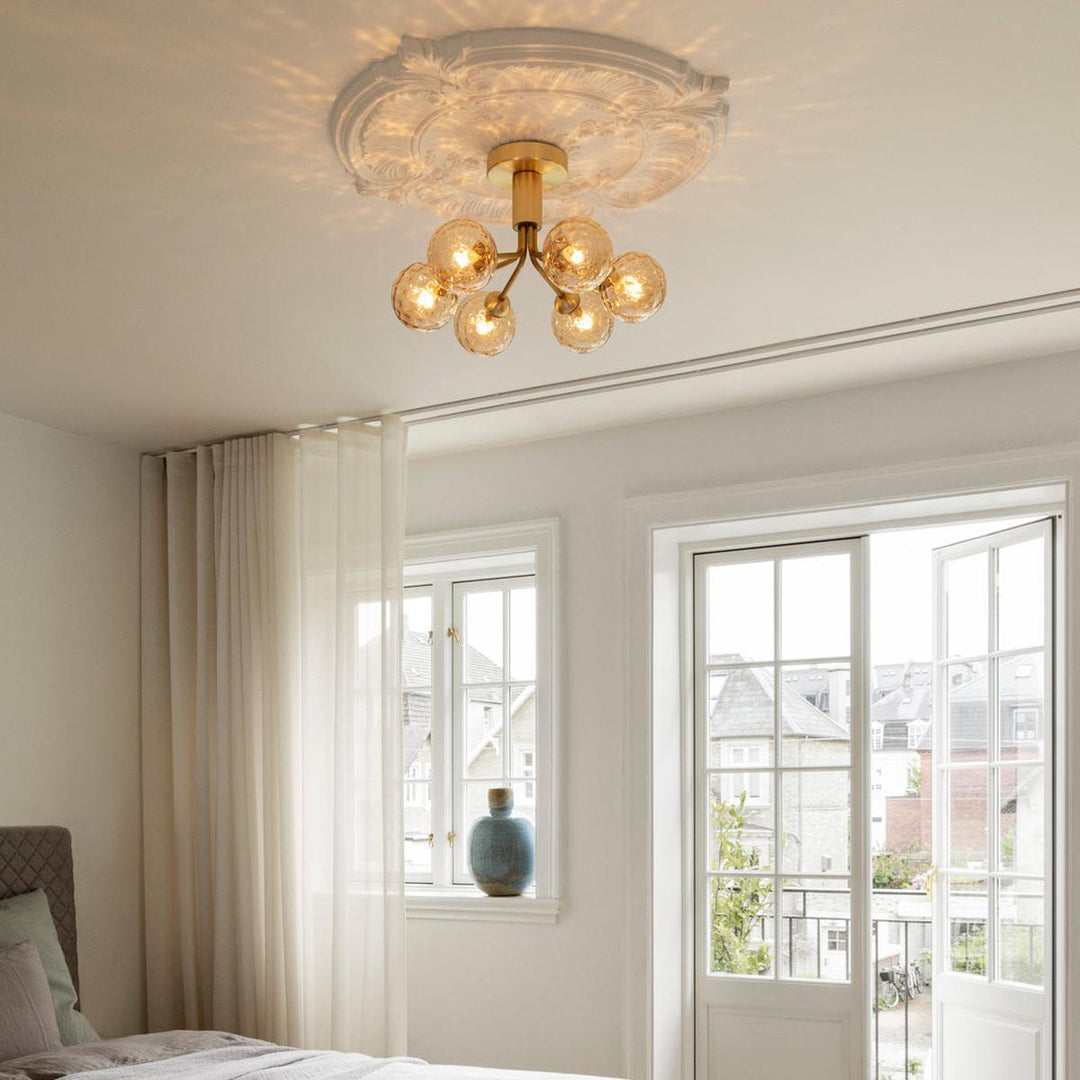 Nuura Apiales 6 ceiling - Børstet messing / Optic gold glass - Nua__2059010 - Lightup.no