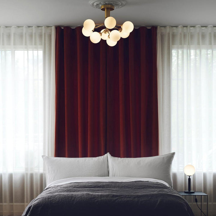 Nuura Apiales 9 ceiling-Taklamper-Nuura-Messing / Opal-Nua__2059002-Lightup.no