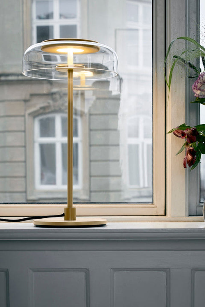Nuura Blossi bordlampe-Bordlamper-Nuura-Messing / Klar-Nua__2028005-Lightup.no