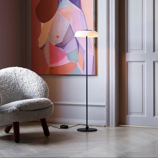 Nuura Blossi gulvlampe-Gulvlamper-Nuura-Svart-Nua__2027007-Lightup.no