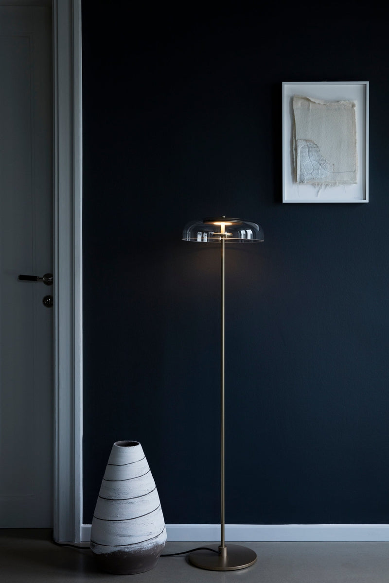 Nuura Blossi gulvlampe - Nordic Gold - Nua__2027006 - Lightup.no