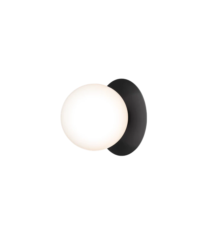 Nuura Liila 1 utendørslampe-Utebelysning vegg klassisk-Nuura-Svart / Opal-Nua__2046011-Lightup.no