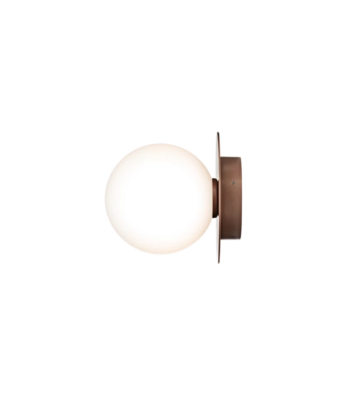 Nuura Liila 1 utendørslampe - mørk bronse/opal-Utebelysning vegg klassisk-Nuura-Bronse / Opal-Nua__2046009-Lightup.no