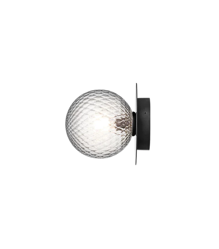 Nuura Liila 1 utendørslampe - svart/optic-Utebelysning vegg klassisk-Nuura-Nua__2046012-Lightup.no