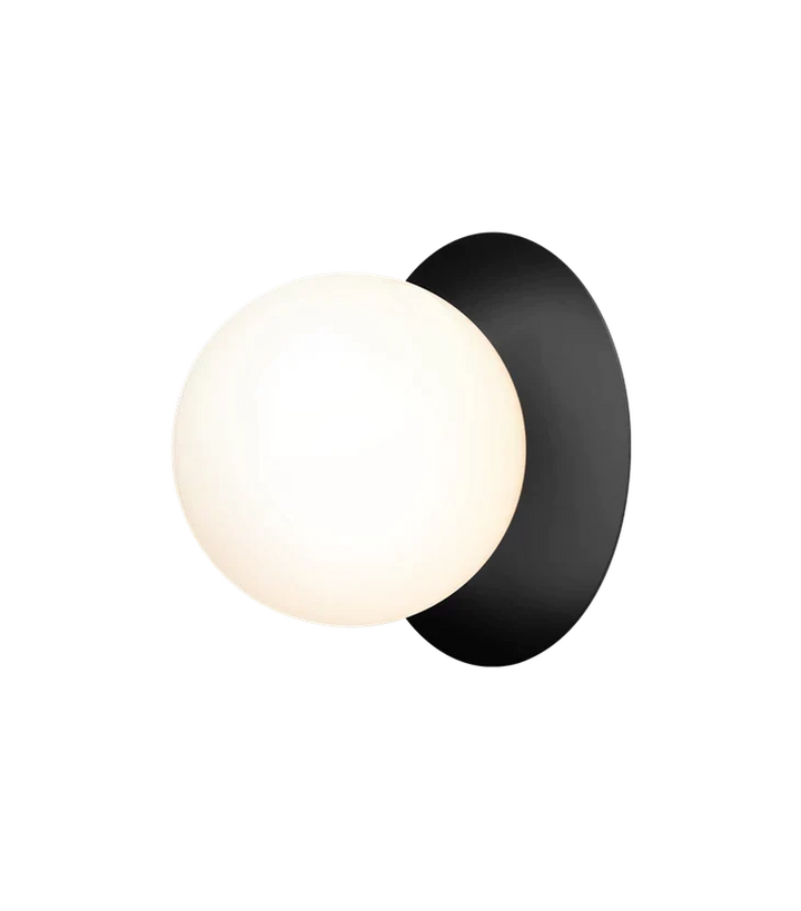 Nuura Liila 1 vegglampe/taklampe - large - svart / opal-Vegglamper-Nuura-Svart / Opal-Nua__2046032-Lightup.no