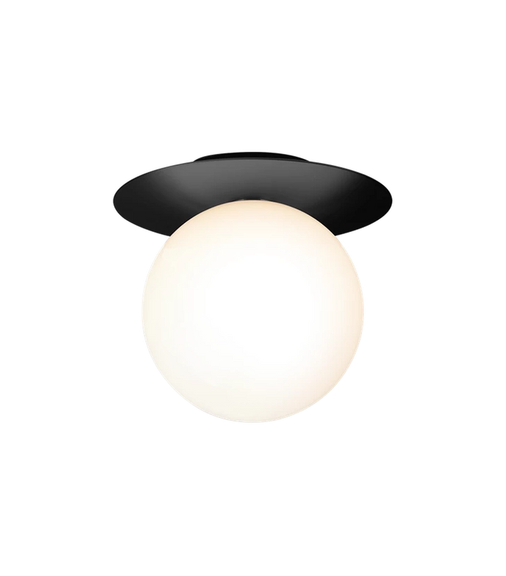 Nuura Liila 1 vegglampe/taklampe - large - svart / opal-Vegglamper-Nuura-Svart / Opal-Nua__2046032-Lightup.no