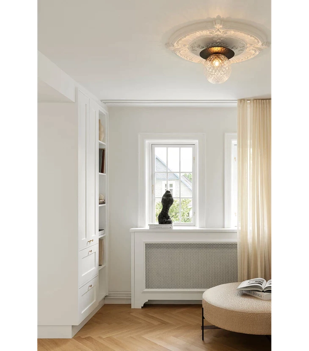 Nuura Liila 1 vegglampe/taklampe - large - svart / optikk-Vegglamper-Nuura-Svart-Nua__2046030-Lightup.no