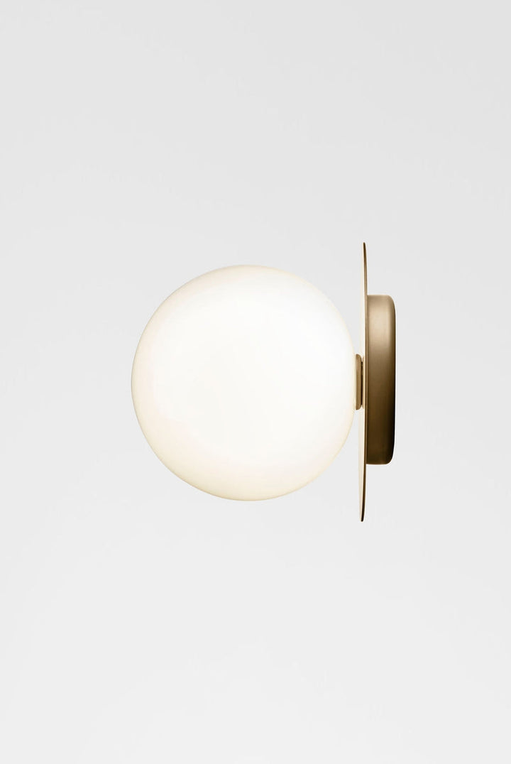 Nuura Liila 1 vegglampe/taklampe - small-Vegglamper-Nuura-Messing-Nua__2046051-Lightup.no