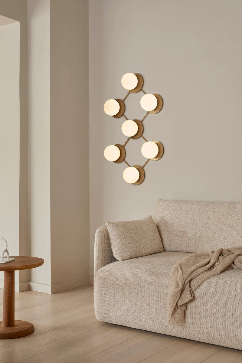 Nuura Liila 7 taklampe/vegglampe - opal-Vegglamper-Nuura-Messing / Opal-Nua__2041004-Lightup.no