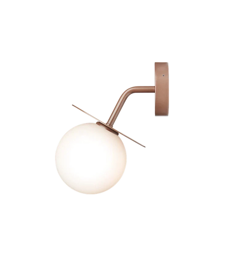 Nuura Liila utendørslampe - bronse/opal-Utebelysning vegg klassisk-Nuura-Bronse / Opal-Nua__2045001-Lightup.no