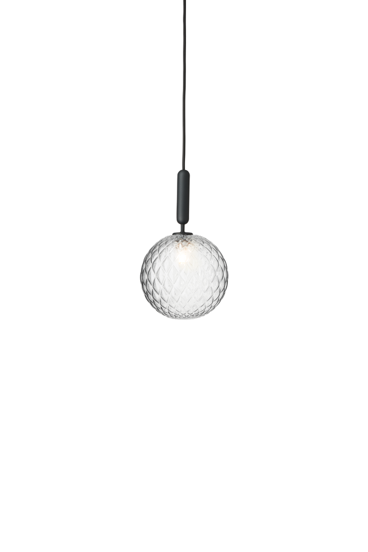 Nuura Miira 1 large-Takpendler-Nuura-Svart / Optikk-Nua__2033005-Lightup.no
