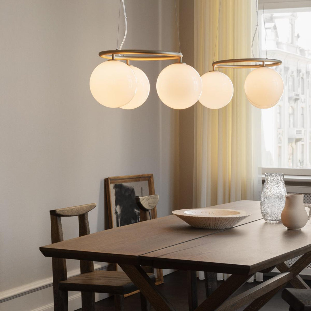 Nuura Miira 3 circular taklampe-Takpendler-Nuura-Opalt glass-Messing-Nua__2032044-Lightup.no