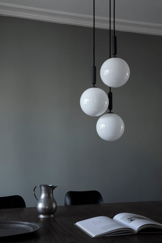 Nuura Miira 3 large svart / opal-Takpendler-Nuura-Svart / Opal-Nua__2031018-Lightup.no