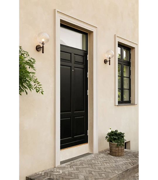 Nuura Miira utendørslampe - bronse / optikk-Utebelysning vegg klassisk-Nuura-Bronse-Nua__2035009-Lightup.no