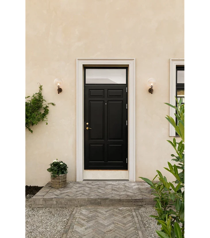 Nuura Miira utendørslampe - bronse / optikk-Utebelysning vegg klassisk-Nuura-Bronse-Nua__2035009-Lightup.no