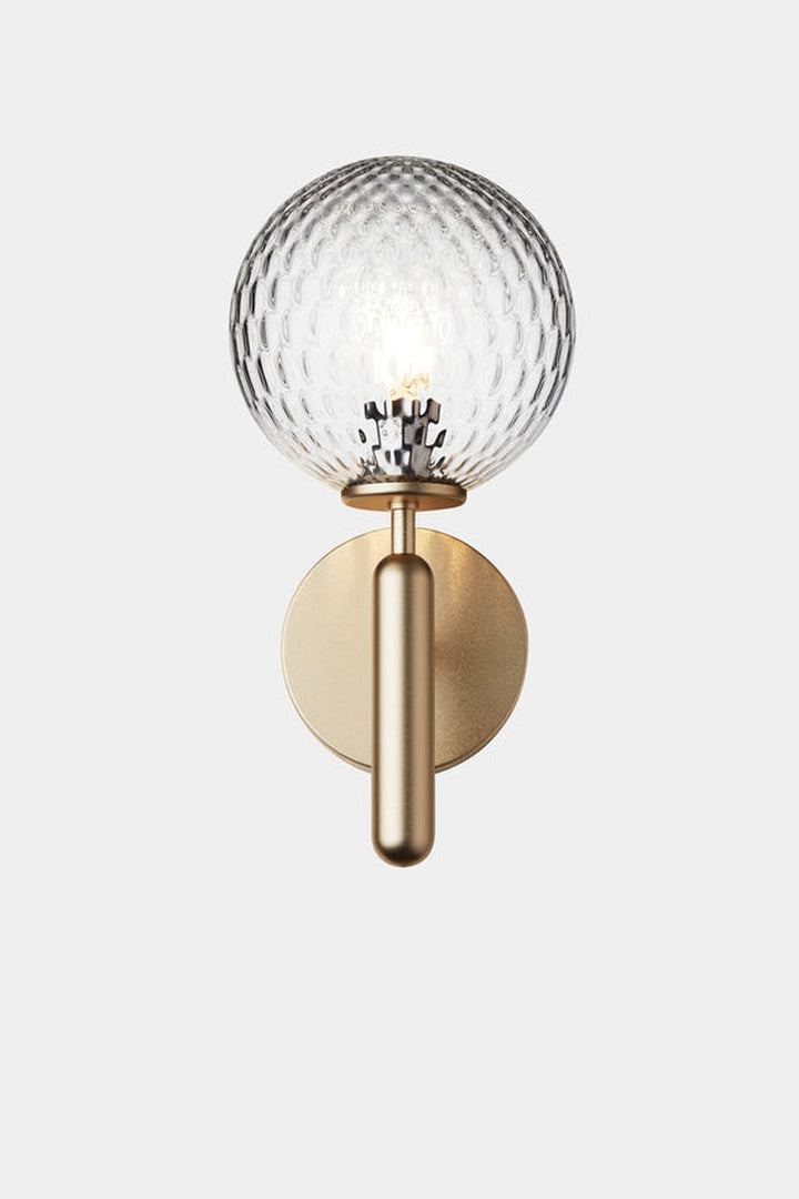 Nuura Miira vegglampe - Messing / Optikk - Nua__2035003 - Lightup.no