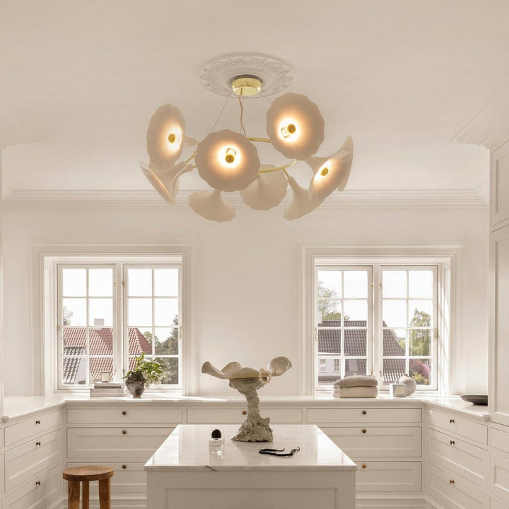 Nuura Petalii 10 taklampe Hvit/messing-Takpendler-Nuura-Hvit / Messing-Nua__2111001-Lightup.no