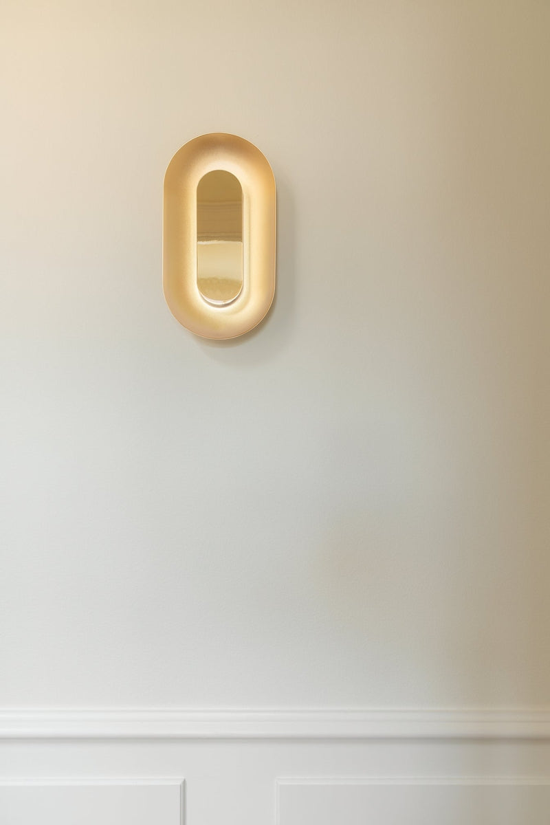 Nuura Sasi Small vegglampe - Messing-Vegglamper-Nuura-Messing-Nua__2085001-Lightup.no