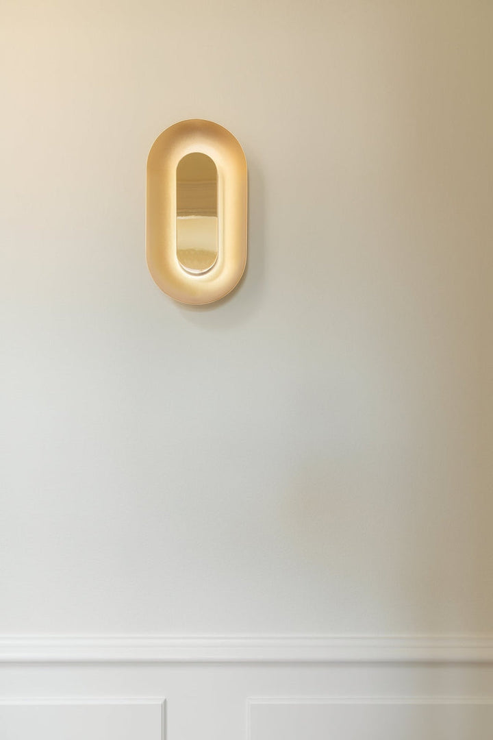 Nuura Sasi Small vegglampe - Messing-Vegglamper-Nuura-Messing-Nua__2085001-Lightup.no