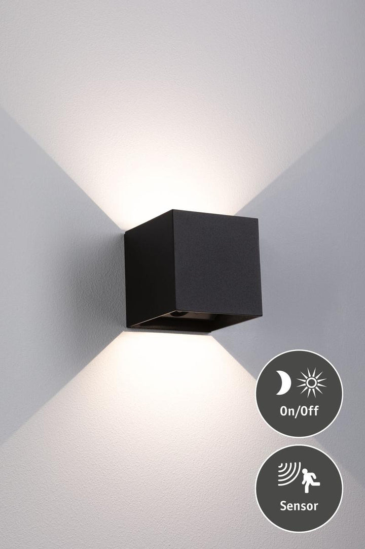 Nyara oppladbar vegglampe opp/ned lys med sensor-Utebelysning vegg opp og ned-Paulmann-Svart-PL-71282-Lightup.no