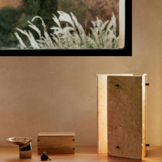 Oeste bordlampe-Bordlamper-Ferm Living-Sand-Feg__1104271077-Lightup.no
