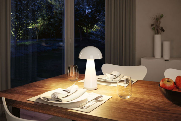 Onzo bordlampe oppladbar via USB 2700 Kelvin IP44 - 3 step dim-Bordlamper-Paulmann-Svart-Pl-76994-Lightup.no