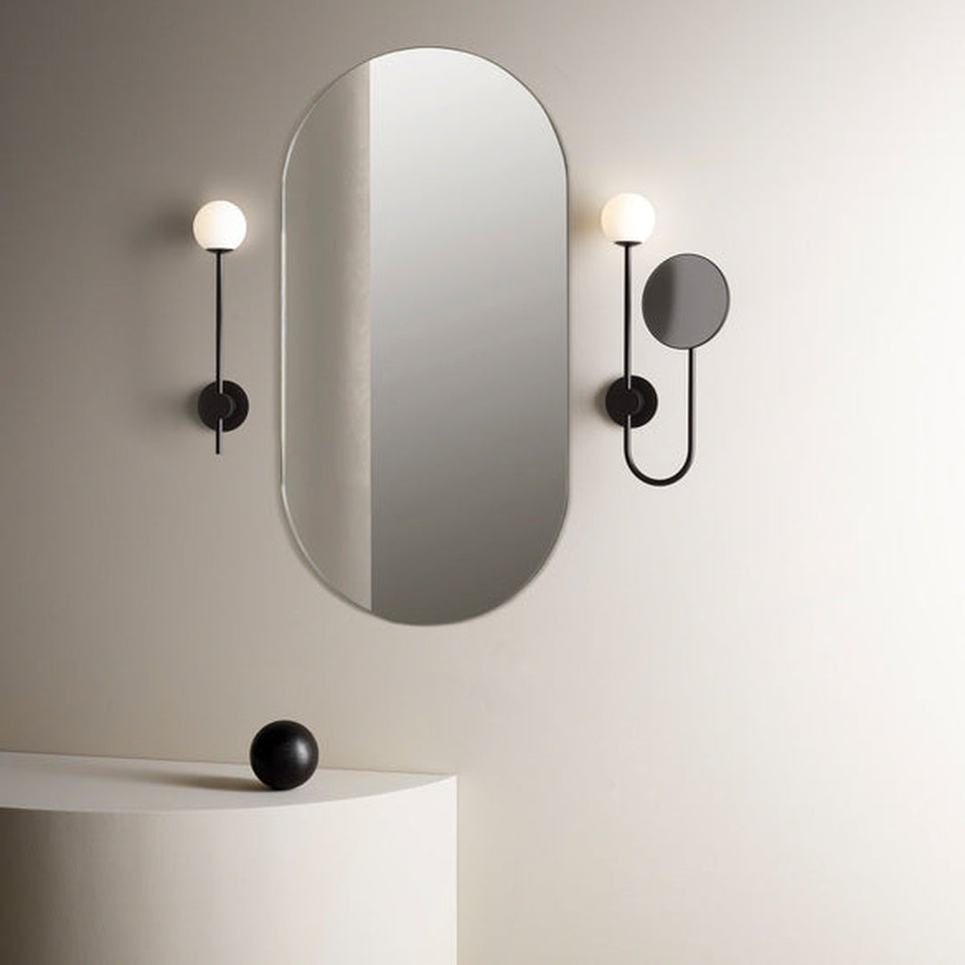 Orb Single vegglampe m/speil IP44 G9-Baderomsbelysning vegglamper-Astro Lighting-Svart / Opal-Asg__1424003-Lightup.no