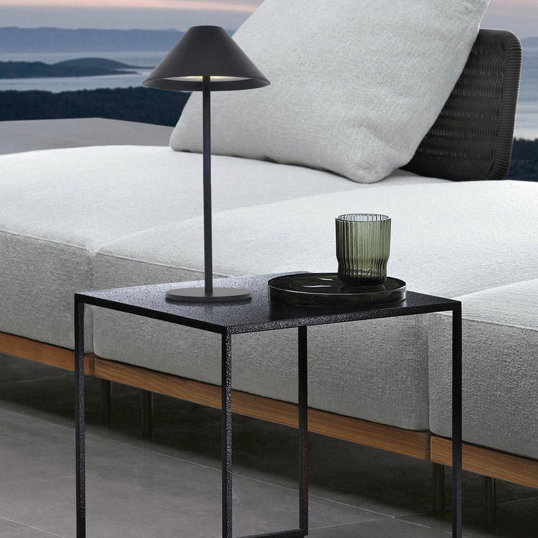 Oris bordlampe oppladbar IP54 - Svart-Utebelysning Hagebelysning-NorDesign-Svart-37203105-Lightup.no