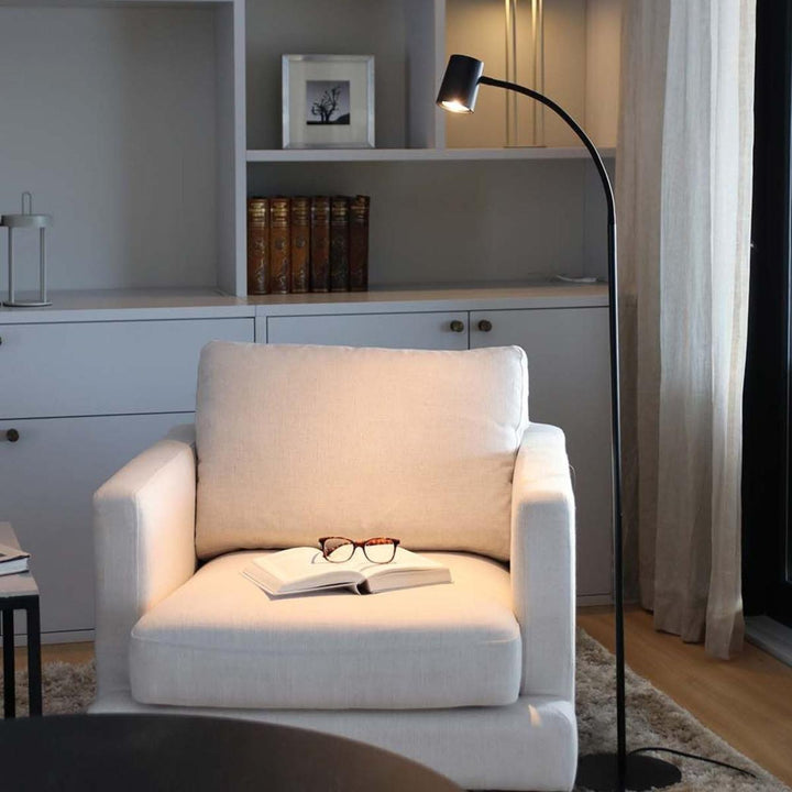 Oscar gulvlampe-Gulvlamper-Home-Svart-5714198600670-Lightup.no