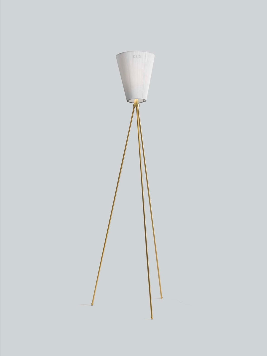 Oslo Wood gulvlampe gull med skjerm-Gulvlamper-Northern-Beige-NOn__184+160-Lightup.no