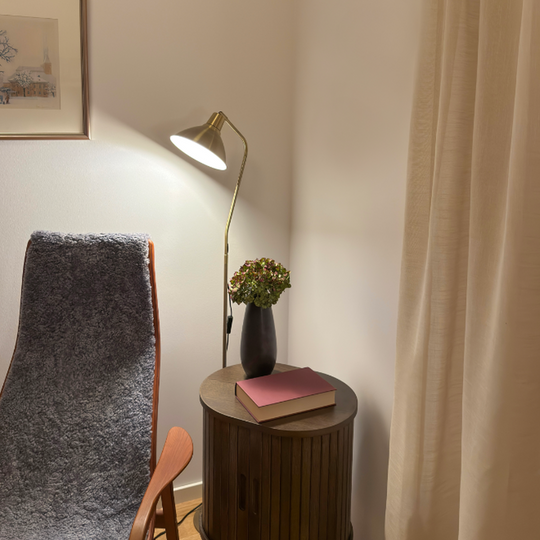 Ostri gulvlampe-Gulvlamper-Aneta Lighting-Antikk-29048-30-Lightup.no