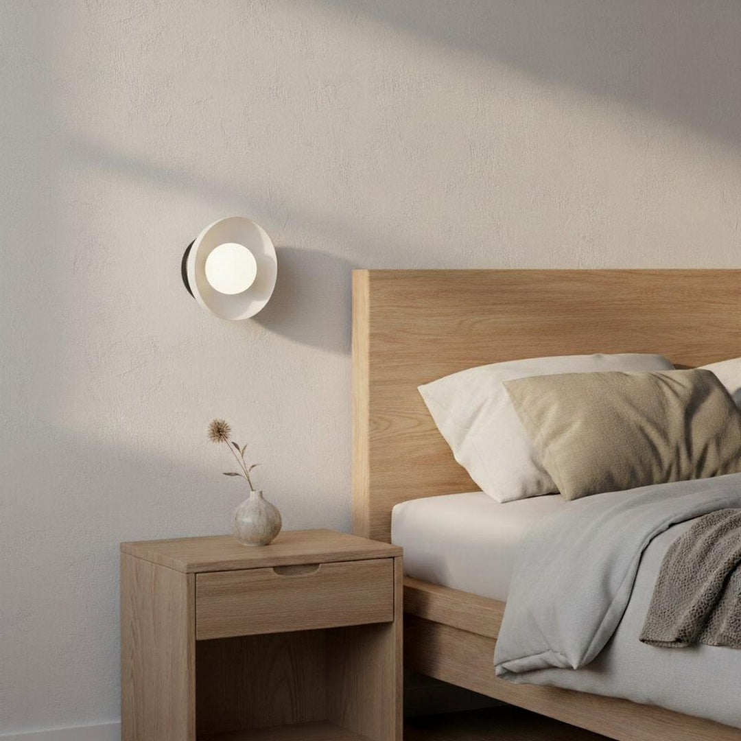 Ozzy vegglampe-Vegglamper-Emibig-Svart-1515/K1-Lightup.no