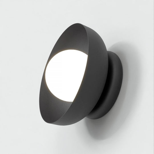 Ozzy vegglampe-Vegglamper-Emibig-Svart-1515/K1-Lightup.no