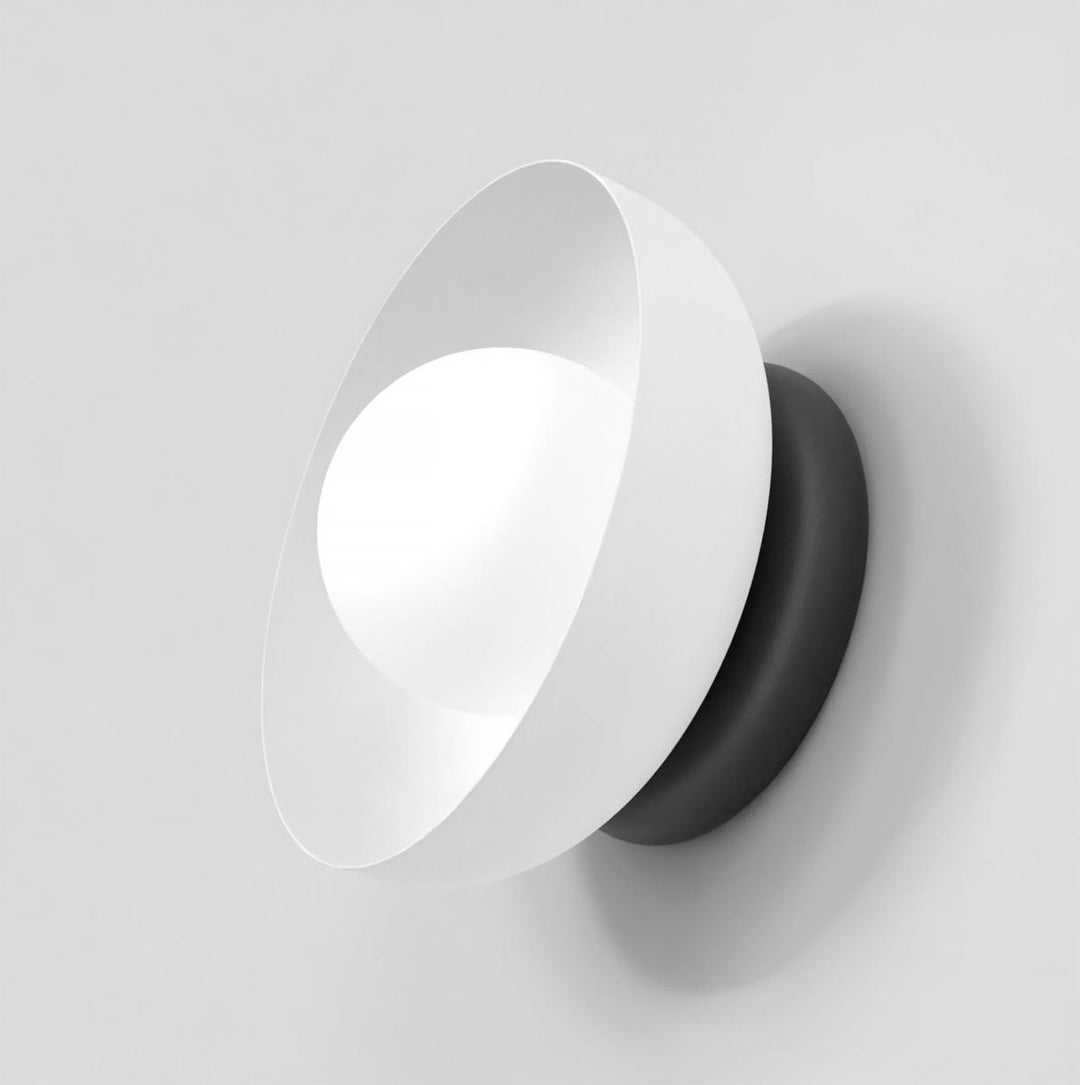 Ozzy vegglampe-Vegglamper-Emibig-Hvit-1516/K1-Lightup.no