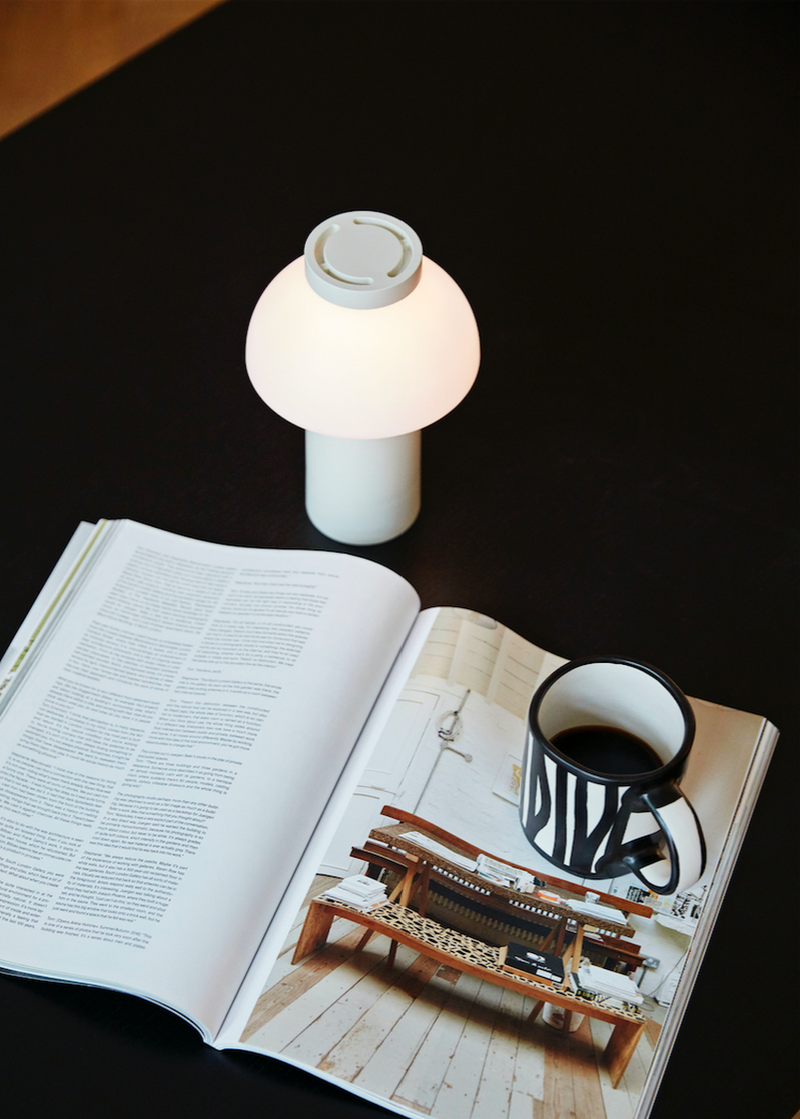 PC Portable table lamp - hvit-Bordlamper-HAY-HAY__AB091-A686-Lightup.no