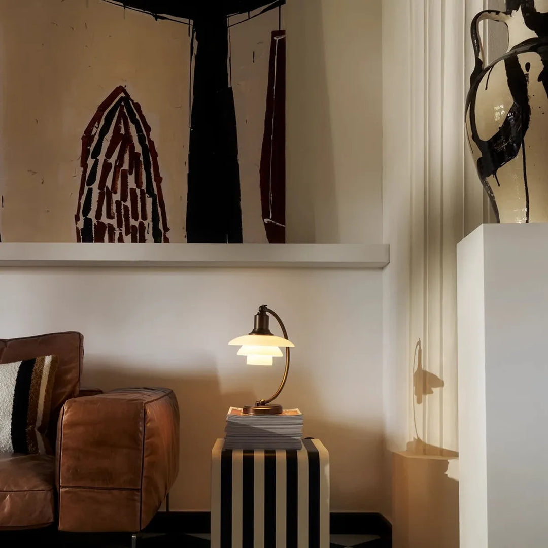 PH 2/2 Luna aged brass opal bordlampe-Bordlamper-Louis Poulsen-Messing/opal-LP__ 5744172150-Lightup.no