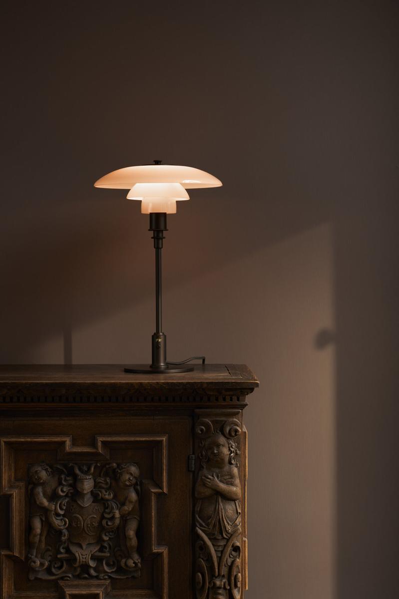PH 3/2 Dusty Terracotta Limited Edition-Bordlamper-Louis Poulsen-Dusty terracotta-LP__5744173298-Lightup.no