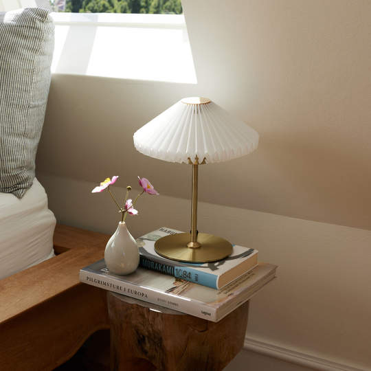 Paris bordlampe-Bordlamper-Halo Designs-Svart-5705639744985-Lightup.no