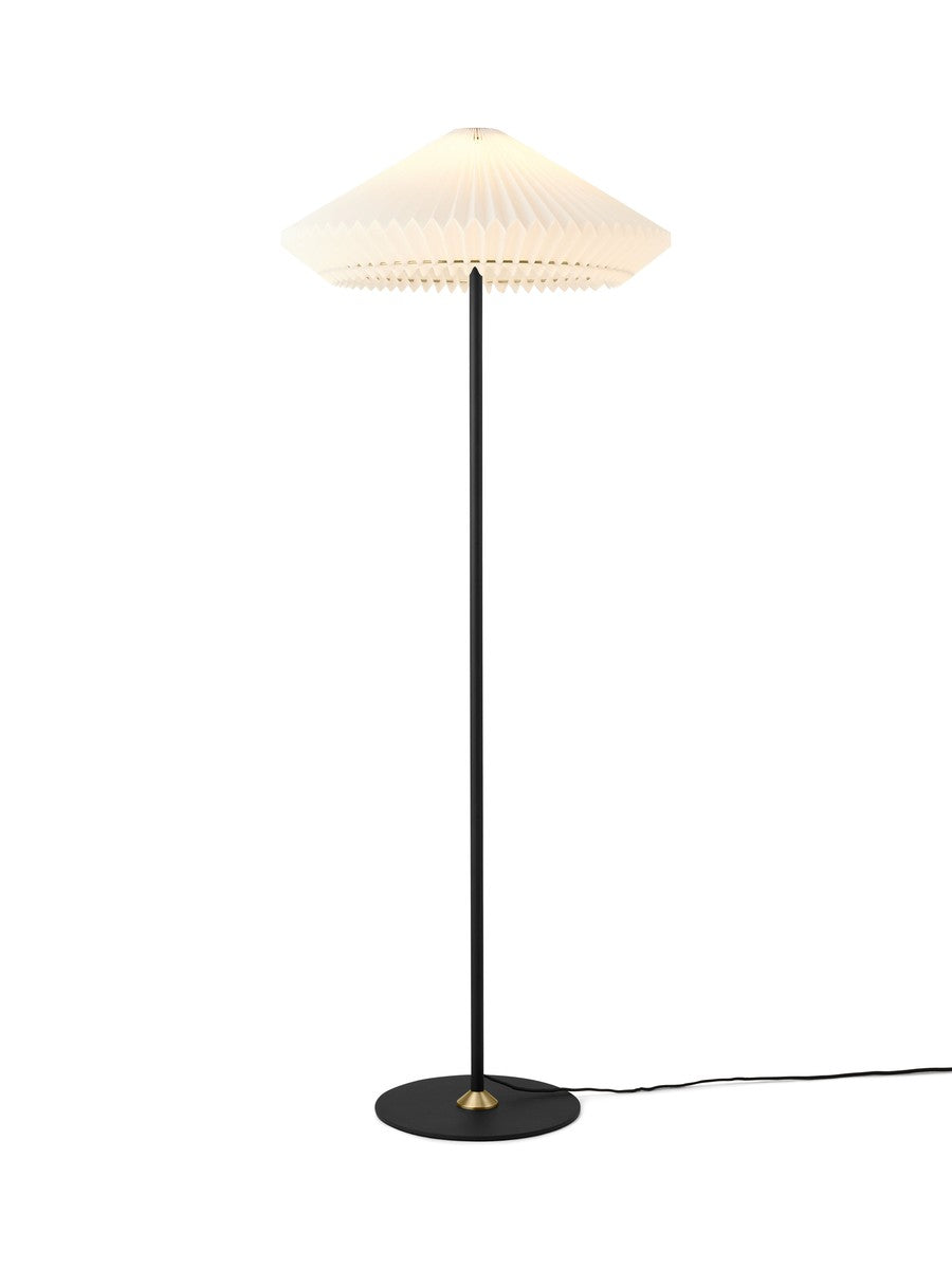 Paris gulvlampe-Gulvlamper-Halo Designs-Messing-5705639745050-Lightup.no