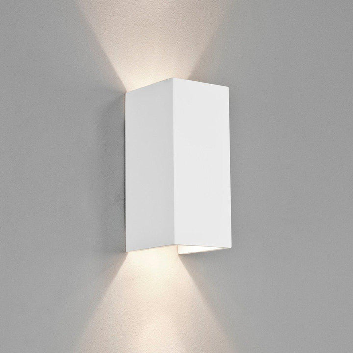 Parma 210 7,7W LED vegglampe - Hvit-Vegglamper-Astro Lighting-Asg__1187021-Lightup.no