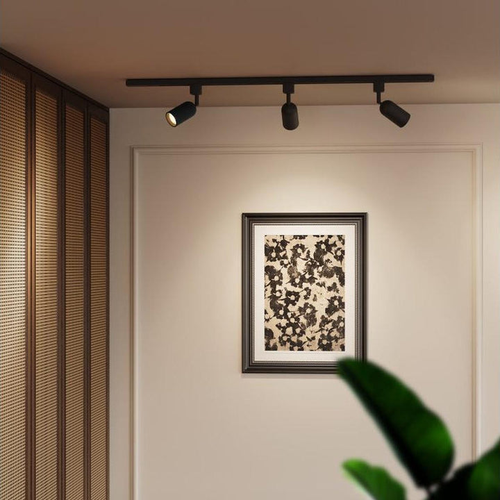 Philips EasyLink Shea spotskinne med 3 spotter - 1 meter-Spotskinner 230V-Philips-Svart-929004724101-Lightup.no