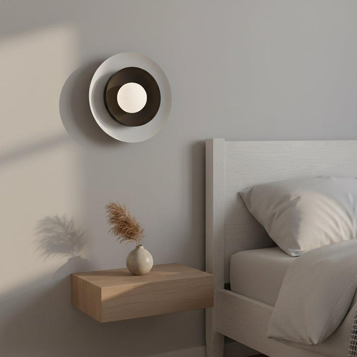 Poppi vegglampe-Vegglamper-Emibig-Mokka / Hvit-1520/K1-Lightup.no