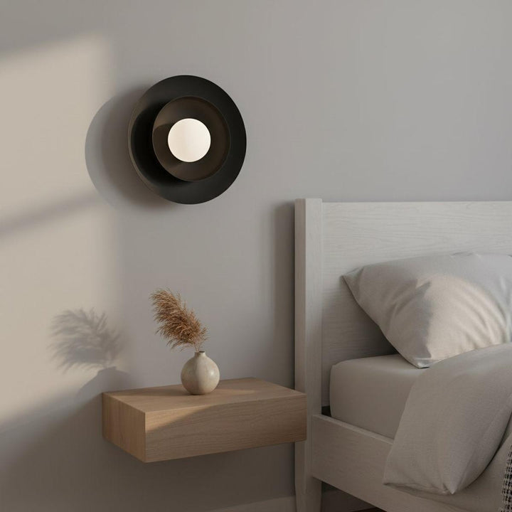 Poppi vegglampe-Vegglamper-Emibig-Mokka / Hvit-1520/K1-Lightup.no