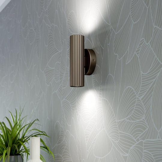 Portillo vegglampe opp/ned lys-Vegglamper-Eglo-Bronse-902036-Lightup.no