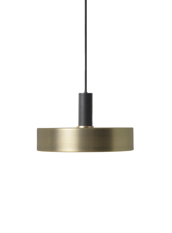 Record Shade - messing-Takpendler-Ferm Living-Feg__5145-Lightup.no
